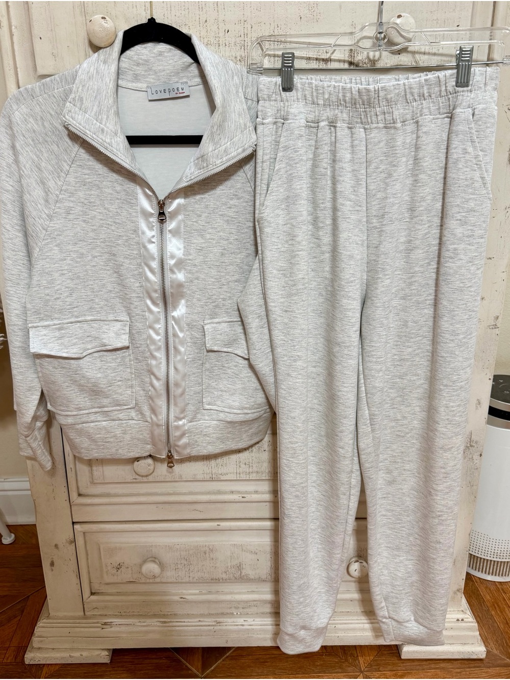 Love Poem Light Gray Satin-Trim Track Jacket & Jogger Set Sz: S